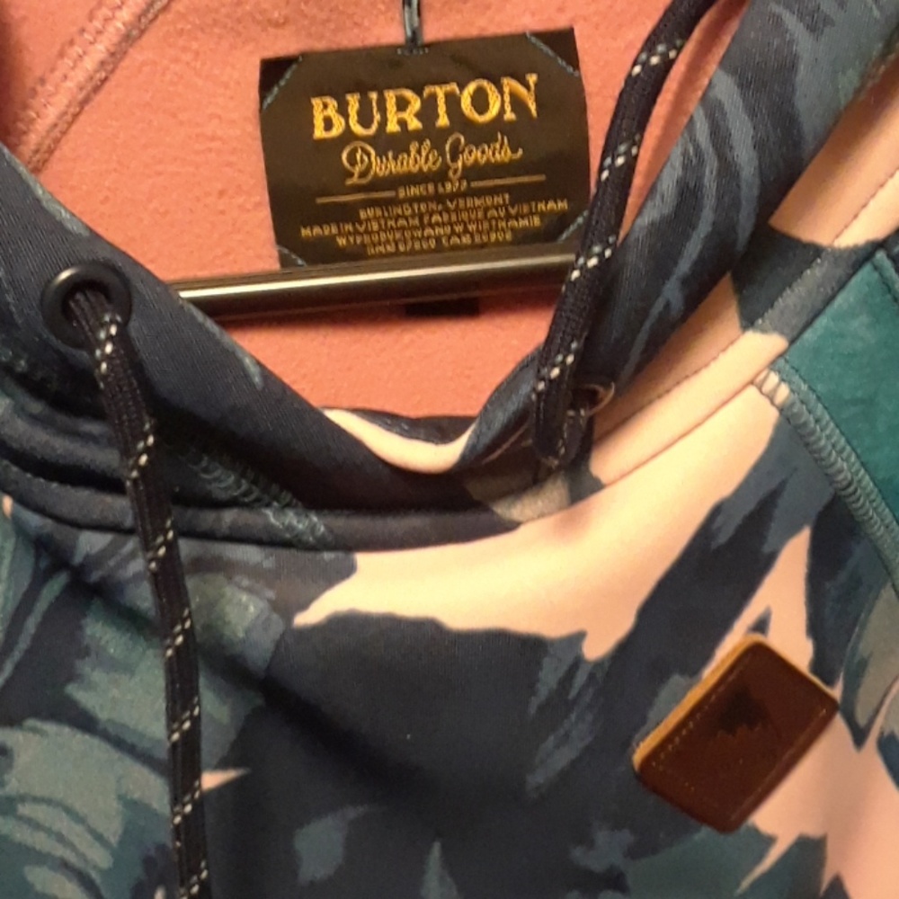 Burton hoodie